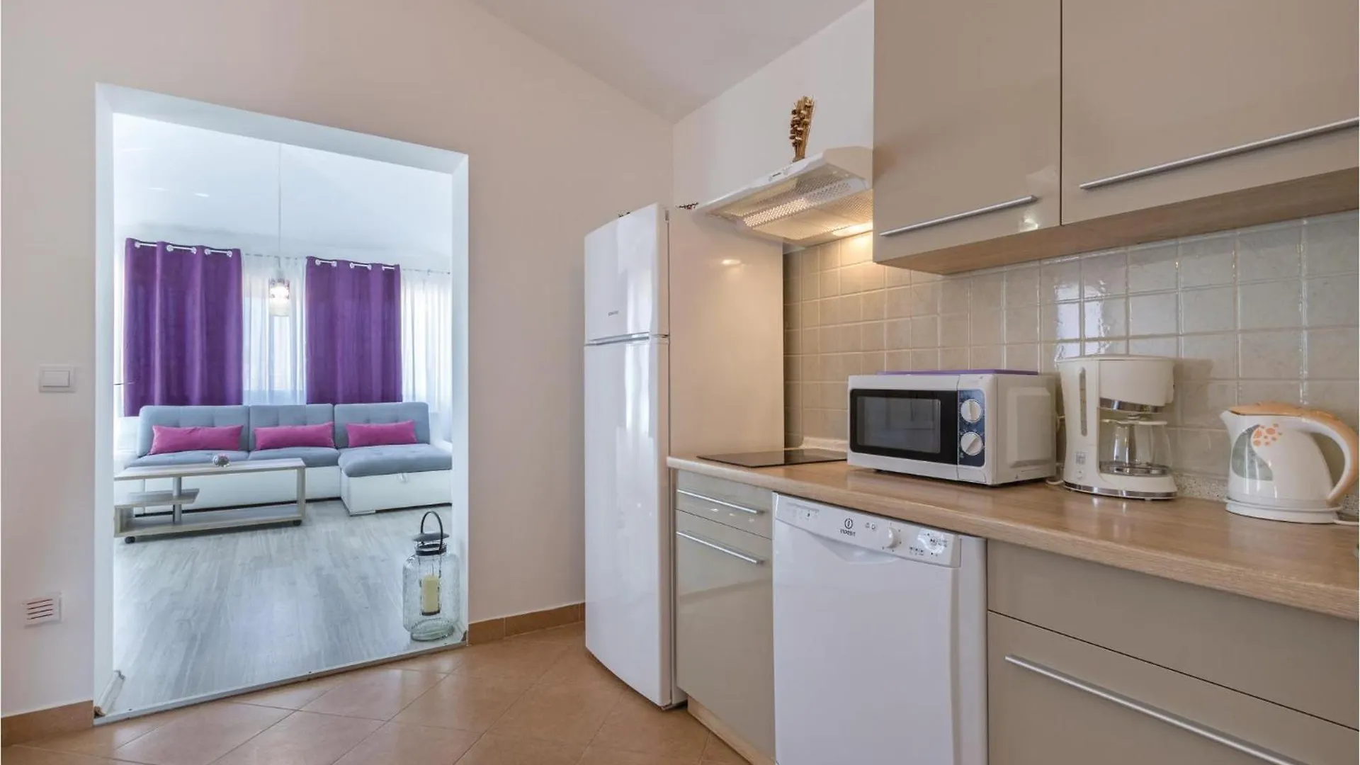Awesome Apartment In Galizana With Kitchen 0*,